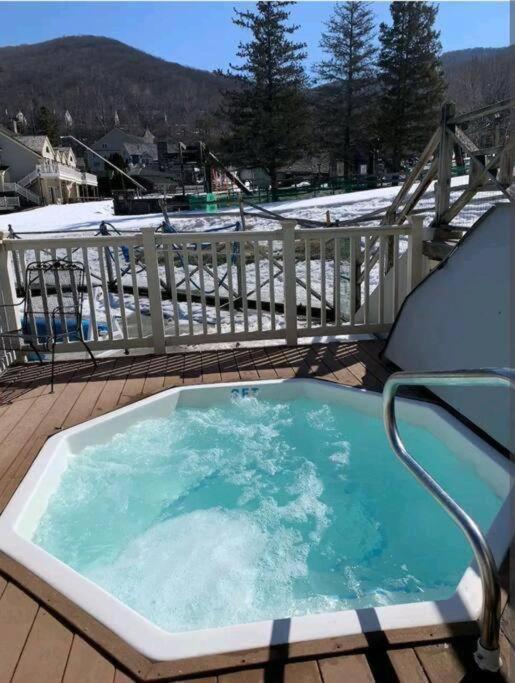 Gorgeous New Zen Suite Sleeps 4-Ski On Off Jiminy Hancock Exterior foto