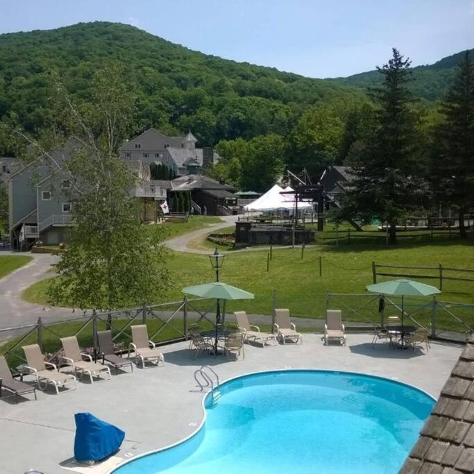 Gorgeous New Zen Suite Sleeps 4-Ski On Off Jiminy Hancock Exterior foto